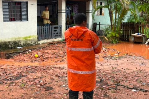 Chuva Forte Causa Prejuízos em Estradas Rurais e Coloca Paranavaí em Alerta Vermelho