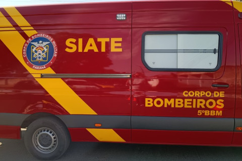 Colisão entre duas motocicletas deixa homem ferido na Avenida Tancredo Neves em Paranavaí