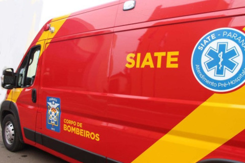Corpo de Bombeiros atende dois acidentes na Avenida Heitor Furtado, em Paranavaí